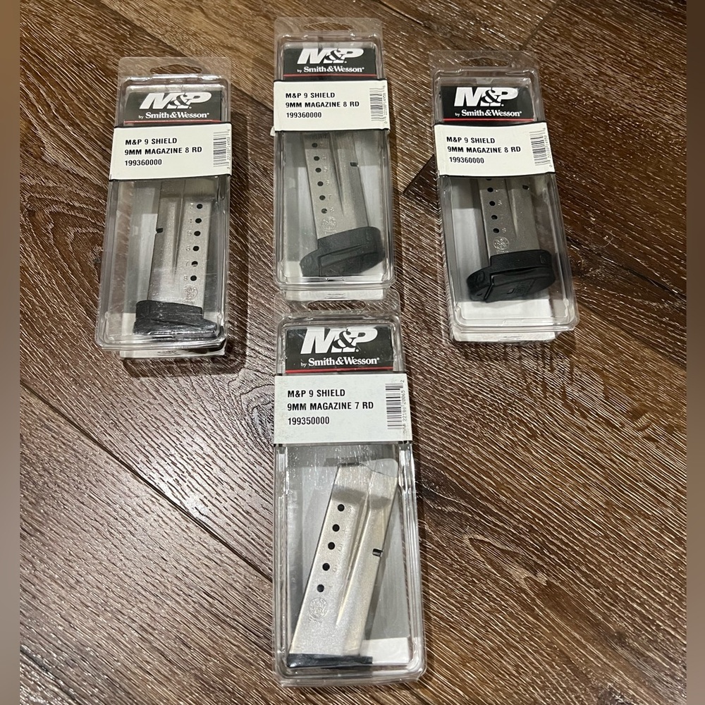 NWT M&P by smith and wesson 9 shield 4 total